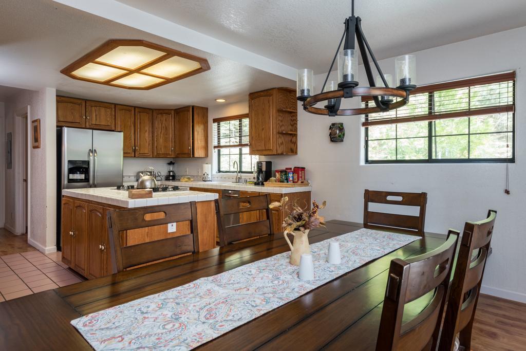 Villa Inside Yosemite Mountain Beauty Yosemite West Exterior foto
